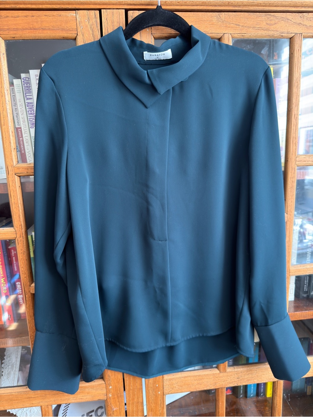 Babaton Aritzia Dark Green Collared Blouse – Size M